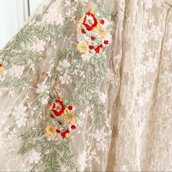 Free People Embroidered Lace Floral Pattern Boho Top Small - Picture 4 of 10